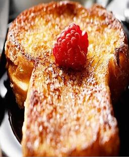 Recette de Croute Normande aux pommes parfumées au kirsch et aux fruits confits