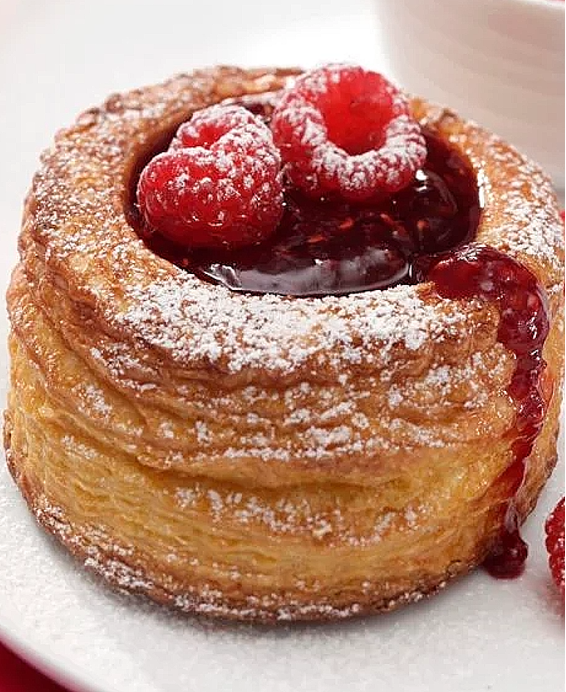 Recette traditionnelle du Puits d’Amour – Pâtisserie française historique