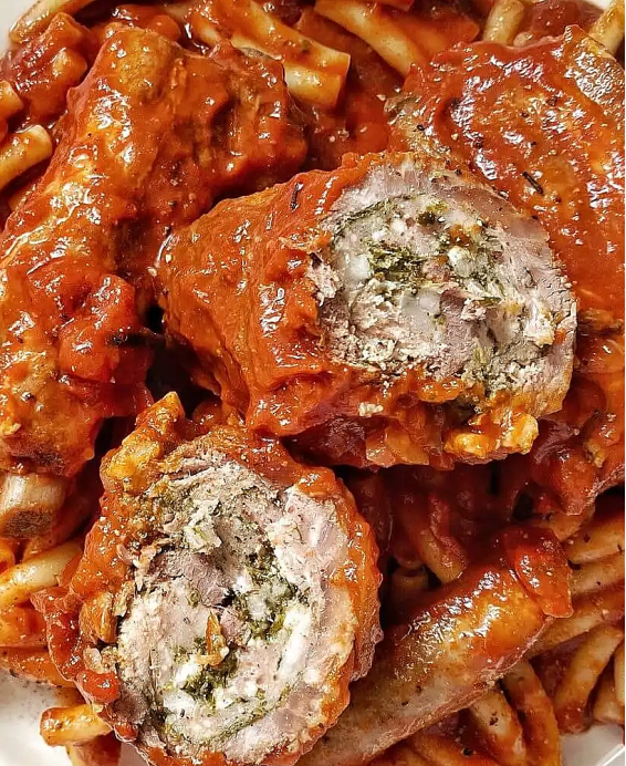 Recette de macaronade sétoise traditionnelle, mijotée à la façon des familles du port de Sète