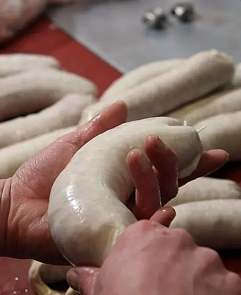 Recette traditionnelle de longeole genevoise IGP, saucisse de porc au fenouil et à la couenne