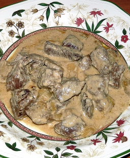 Zürcher Geschnetzeltes – Émincé de veau à la zurichoise