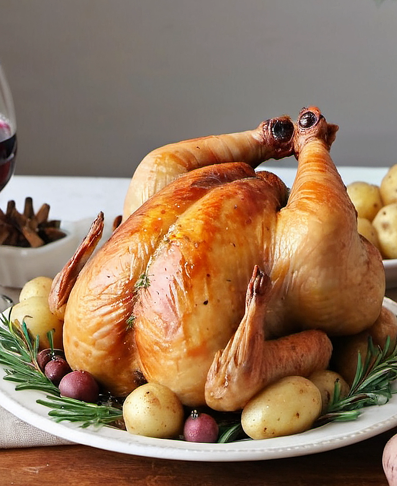 Poulet rôti à la sauce au vin blanc de Winston Churchill : la recette historique d'un déjeuner d'État à Chartwell