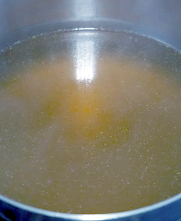 Bouillon Shoyu (醤油だし – Shōyu Dashi)