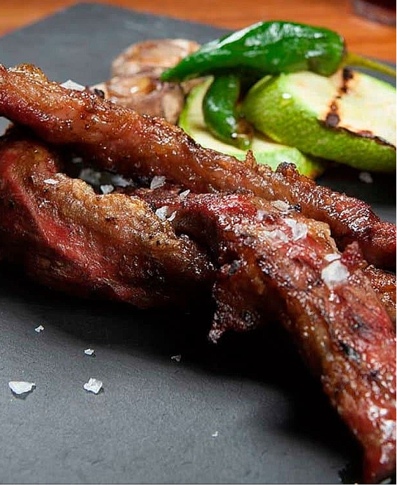 Recette du Lagarto Ibérico de Bellota : le muscle de dos grillé du porc ibérique nourri aux glands d'Espagne