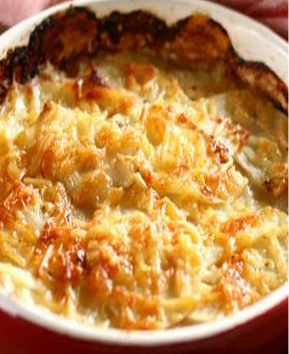 Recette de cassolettes aux escargots et maroilles — une entrée gratinée généreuse et fondante, parfumée à l'ail et aux herbes