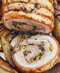 Recette de la Porchetta Niçoise — Cochon de lait farci des Alpes-Maritimes