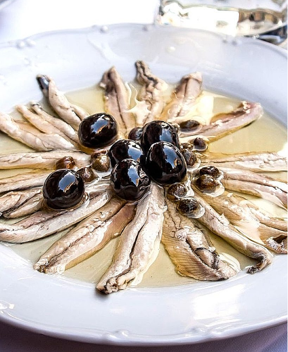 L'Anxoiada — Salade catalane à l'anchois de Collioure, spécialité du Roussillon