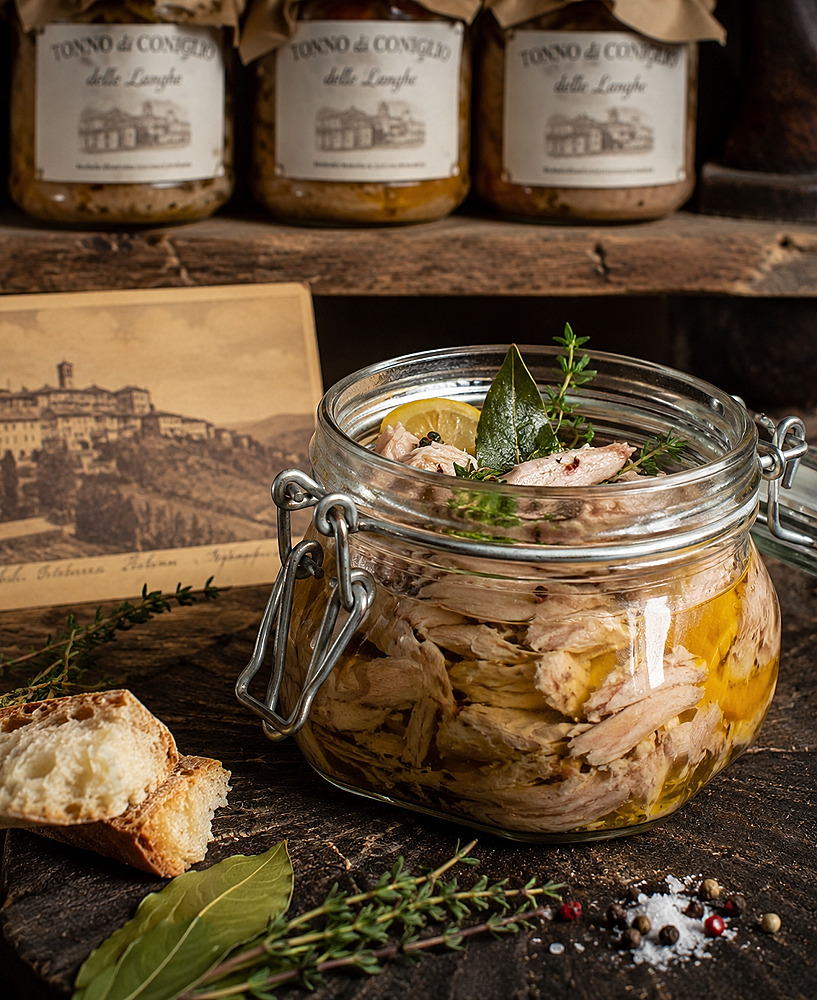 Recette du Tonno di Coniglio, le thon de lapin des Langhe — une confiture de viande blanche confite à l'huile