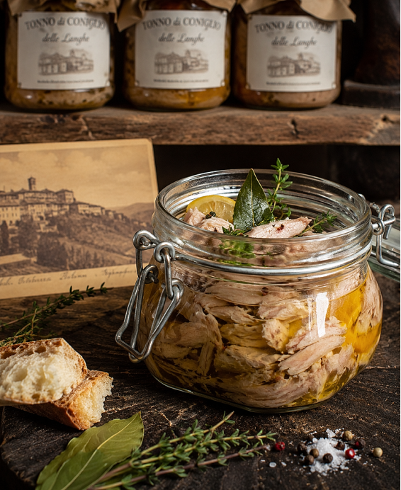 Recette du Tonno di Coniglio, le thon de lapin des Langhe — une confiture de viande blanche confite à l'huile