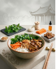 Recette du bún thịt nướng, plat du Sud du Vietnam, salade de vermicelles de riz (bún) servie fraîche