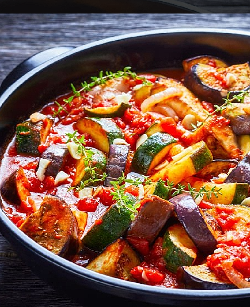 Recette traditionnelle de Ratatouille – Spécialité provençale, mijotée lentement aux légumes de saison