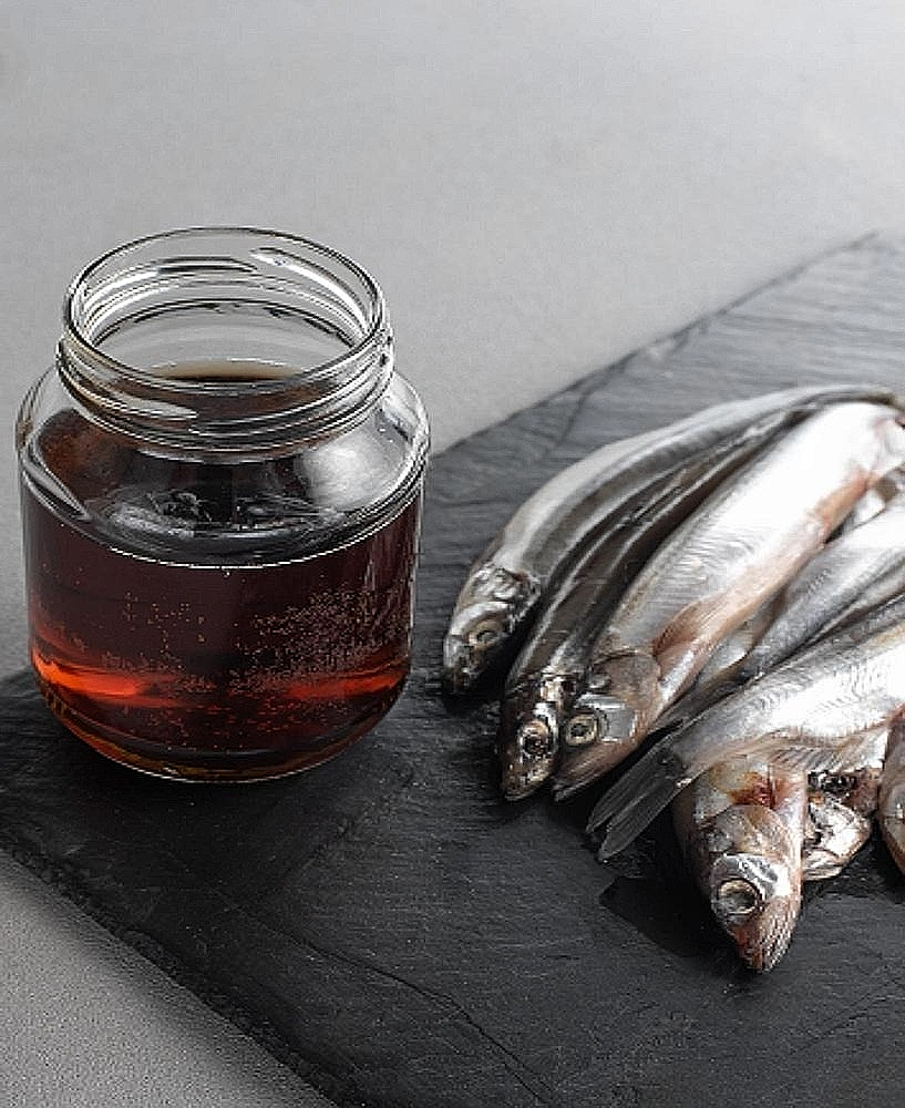 Recette de l’Oinogaros (οἰνόγαρος) – sauce de poisson grecque au vin, dérivée du garos
