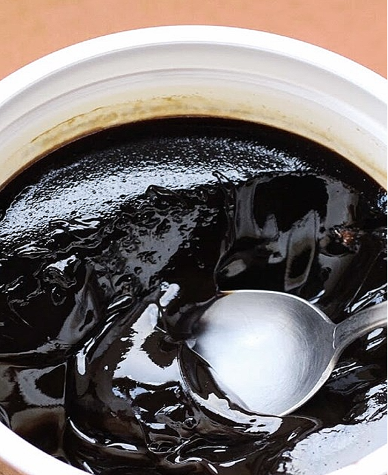 Recette traditionnelle du Sirop de Liège : histoire, fabrication codifiée et utilisations culinaires salées et sucrées