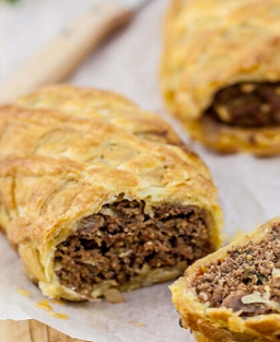 Recette de Pâté de Viande Médiéval inspiré du Viandier de Taillevent – version gibier avec gras de porc