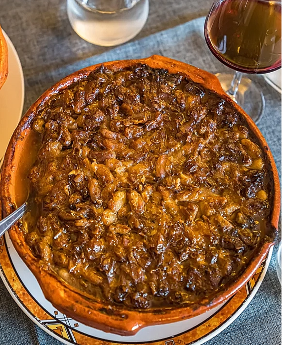 Cassoulet de Toulouse à l’ancienne – Recette traditionnelle codifiée par la Confrérie du Cassoulet de Toulouse