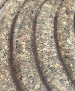 Recette authentique de la Pormonaise : charcuterie verte savoyarde traditionnelle